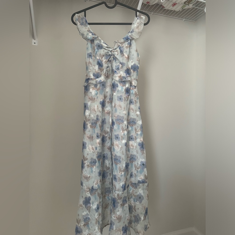 Floral Midi Dress in Pastel Hues